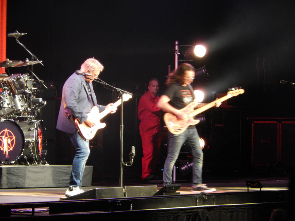Rush 'R40 Live 40th Anniversary' Tour Pictures - Bristow, VA 05/30/2015