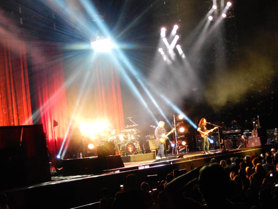 Rush 'R40 Live 40th Anniversary' Tour Pictures - Bristow, VA 05/30/2015