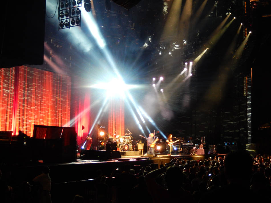 Rush 'R40 Live 40th Anniversary' Tour Pictures - Bristow, VA 05/30/2015