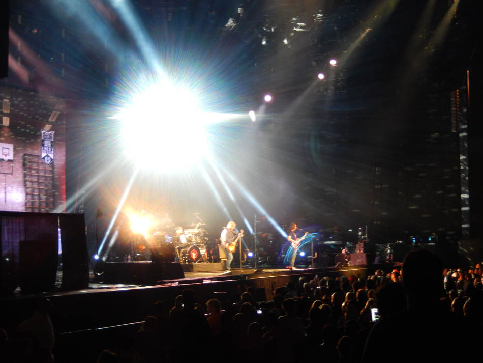Rush 'R40 Live 40th Anniversary' Tour Pictures - Bristow, VA 05/30/2015