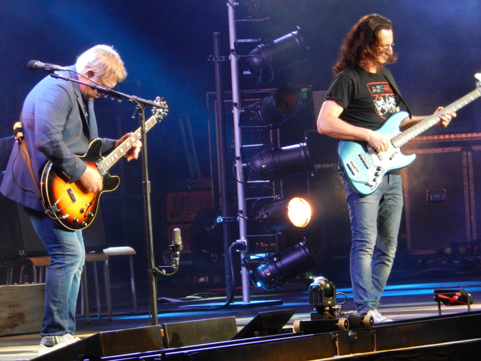 Rush 'R40 Live 40th Anniversary' Tour Pictures - Bristow, VA 05/30/2015