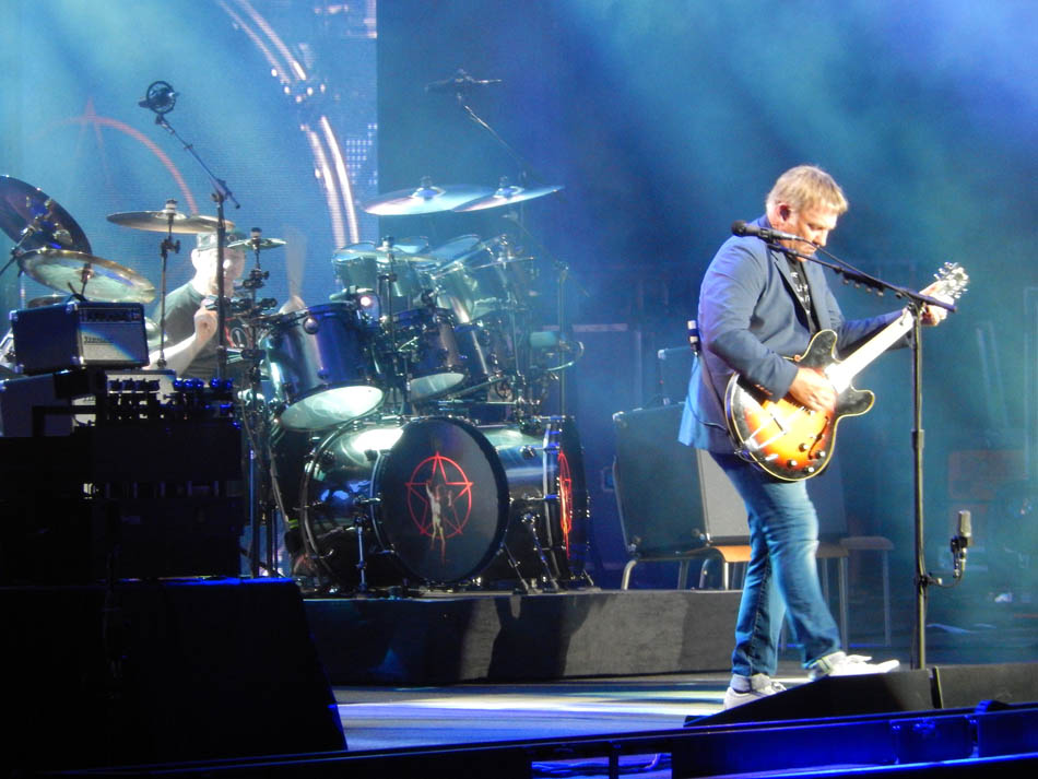 Rush 'R40 Live 40th Anniversary' Tour Pictures - Bristow, VA 05/30/2015