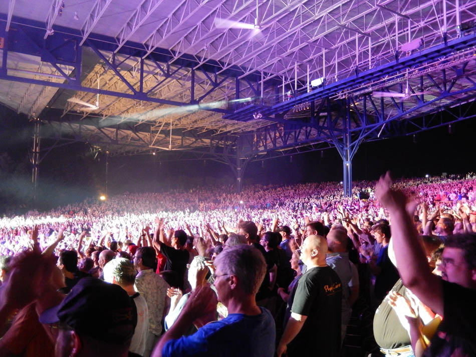 Rush 'R40 Live 40th Anniversary' Tour Pictures - Bristow, VA 05/30/2015
