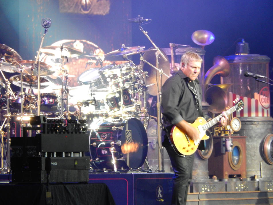 Rush 'R40 Live 40th Anniversary' Tour Pictures - Bristow, VA 05/30/2015