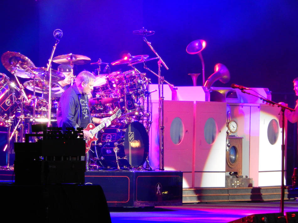 Rush 'R40 Live 40th Anniversary' Tour Pictures - Bristow, VA 05/30/2015