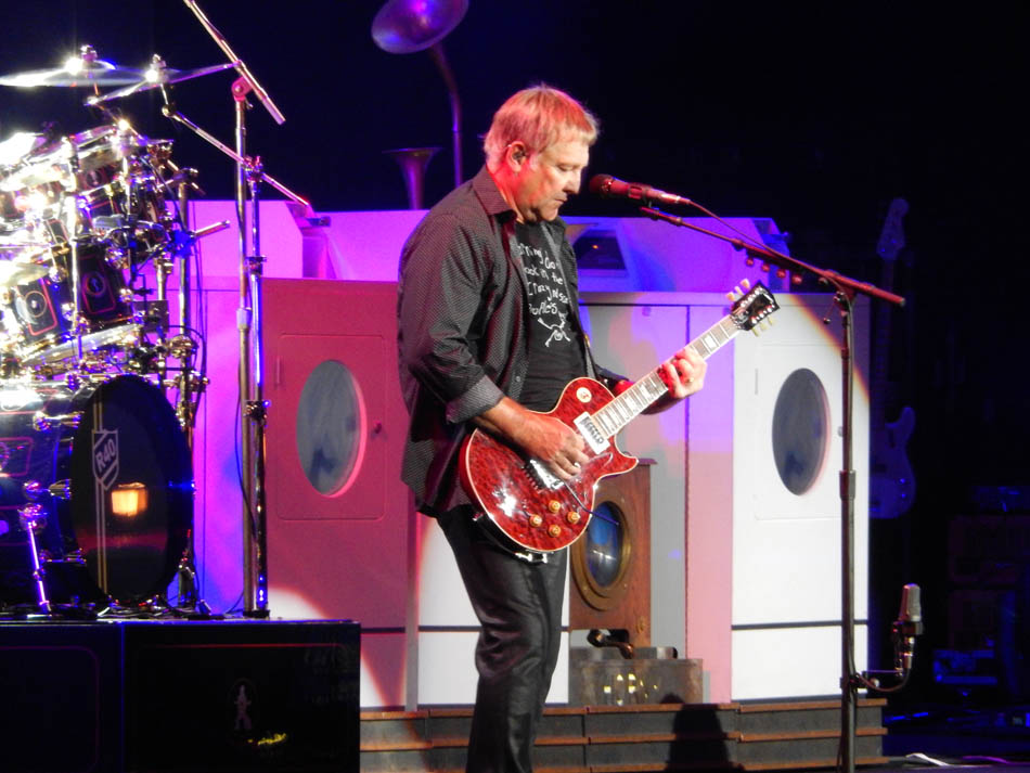 Rush 'R40 Live 40th Anniversary' Tour Pictures - Bristow, VA 05/30/2015