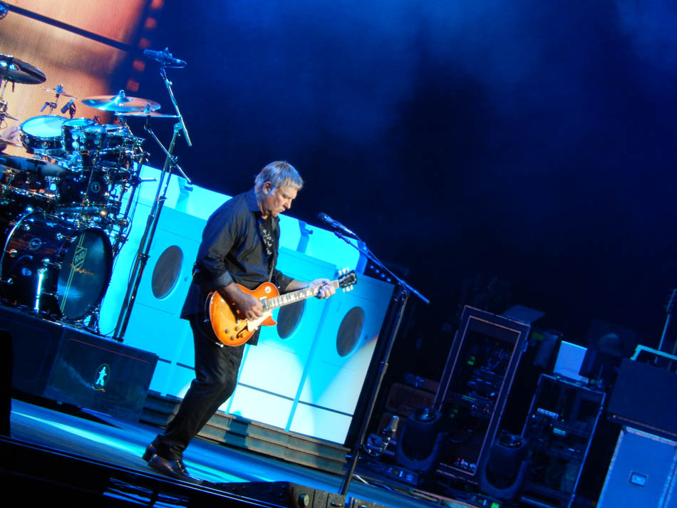 Rush 'R40 Live 40th Anniversary' Tour Pictures - Bristow, VA 05/30/2015