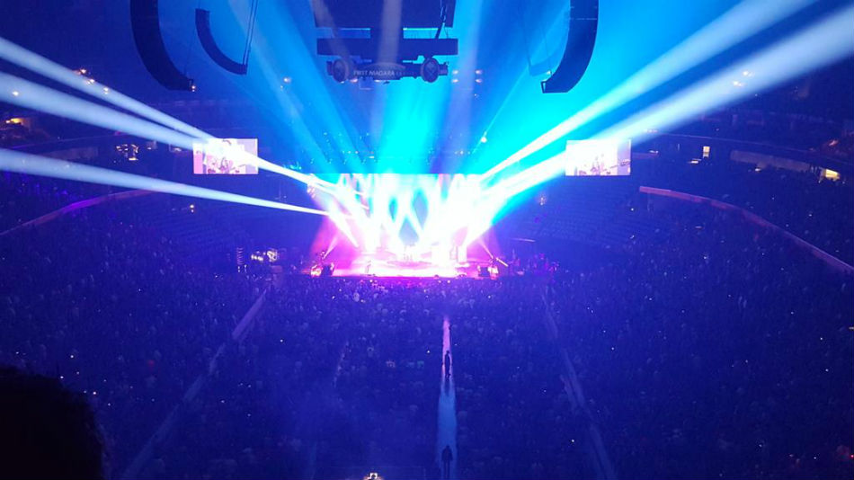 Rush 'R40 Live 40th Anniversary' Tour Pictures - Buffalo, NY 06/10/2015