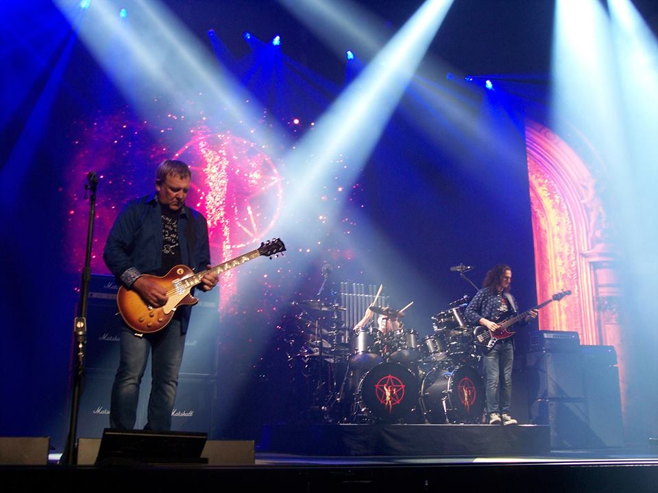 Rush 'R40 Live 40th Anniversary' Tour Pictures - Buffalo, NY 06/10/2015