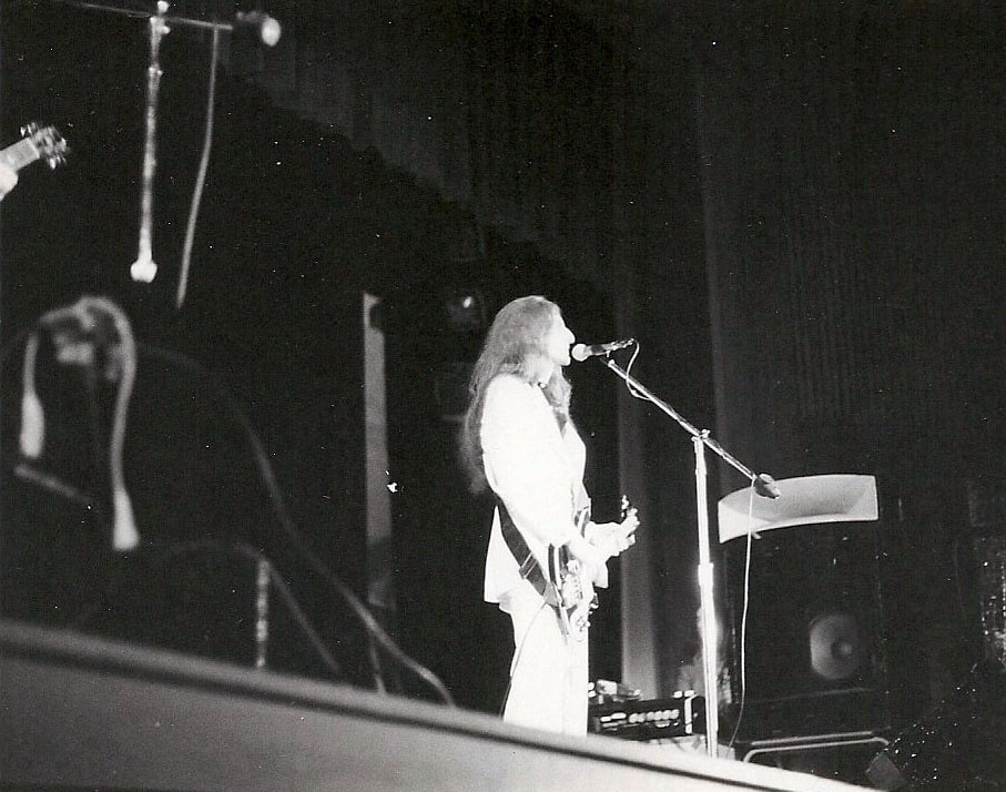 Rush Fly By Night Tour Pictures - St. Louis, MO (04/13/1975)