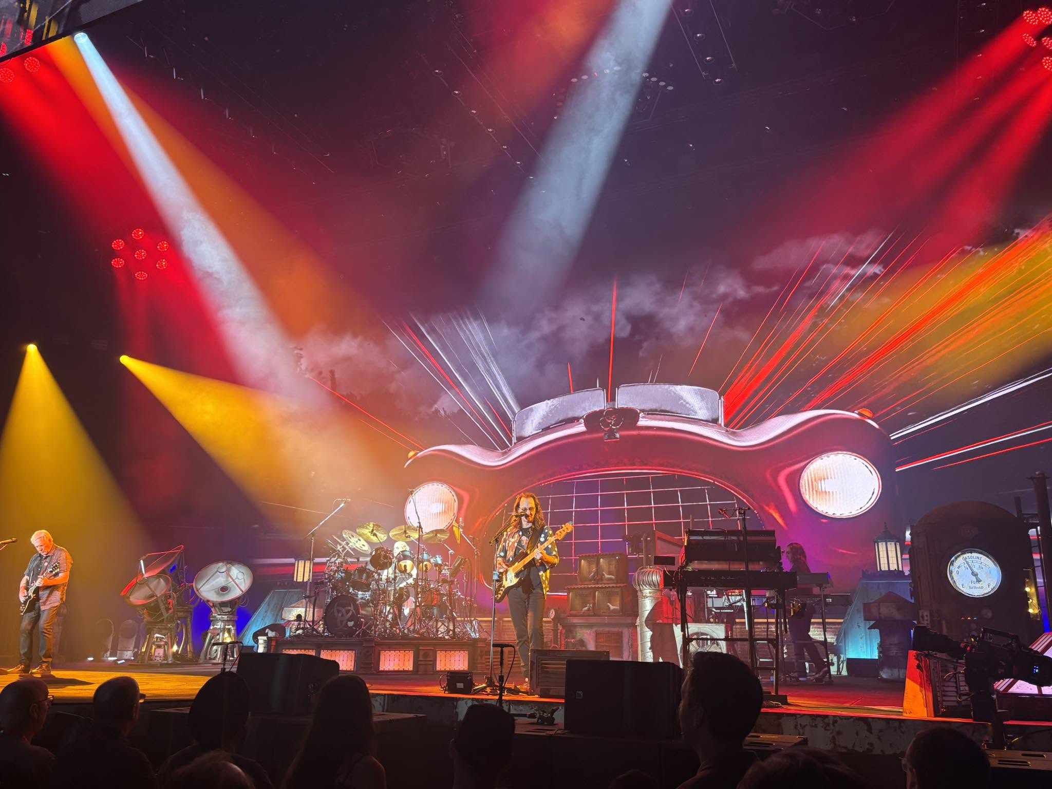 Rush 'Fifty Something' Tour Pictures - Kia Forum - Los Angeles, California - June 7th, 2026