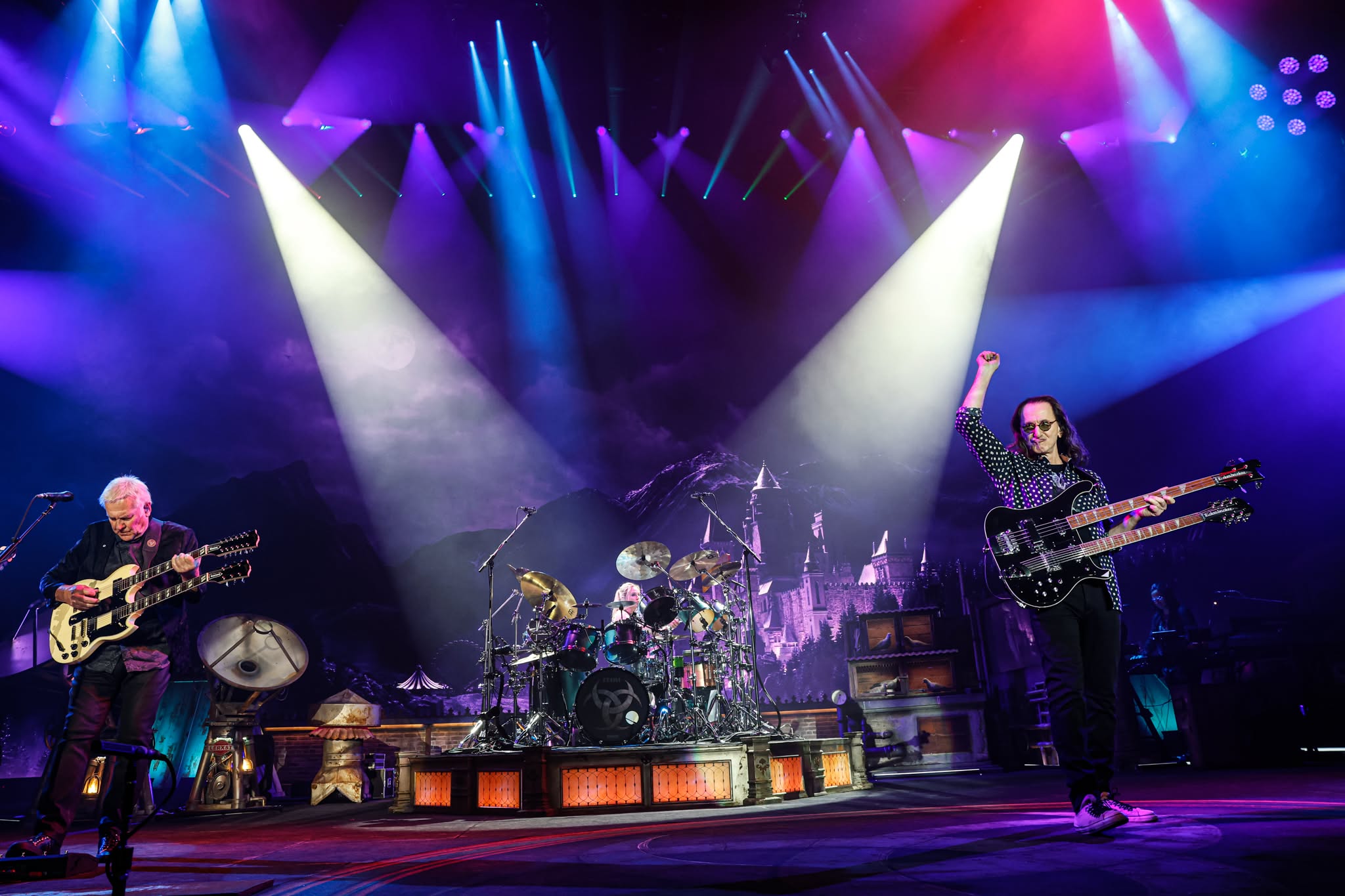 Rush 'Fifty Something' Tour Pictures - Kia Forum - Los Angeles, California - June 7th, 2026