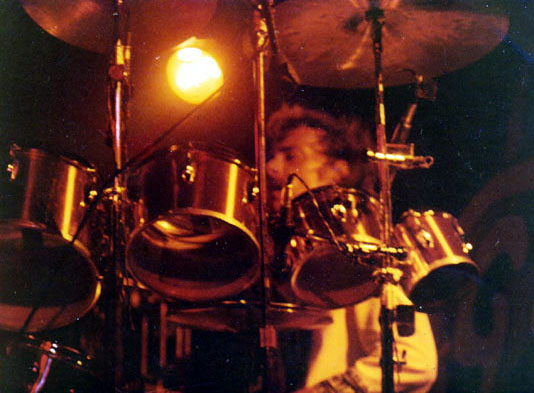 Rush'All The World's a State' Tour Pictures - B'Ginnings - Schaumburg, Illinois August 26th, 1976