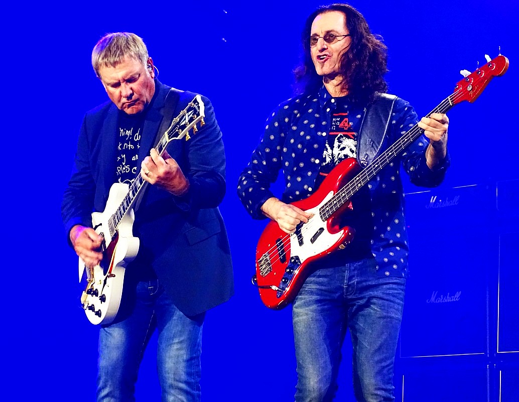 Rush 'R40 Live 40th Anniversary' Tour Pictures - Toronto, ON 06/19/2015