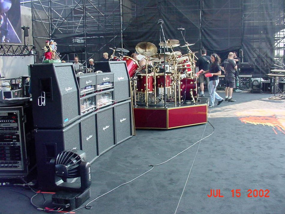 Rush Vapor Trails Tour Pictures - Jones Beach - 07/15/2002